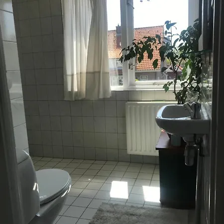 Bij De Zee Centre Of 10 Min From Beaches 朱丽安娜多普