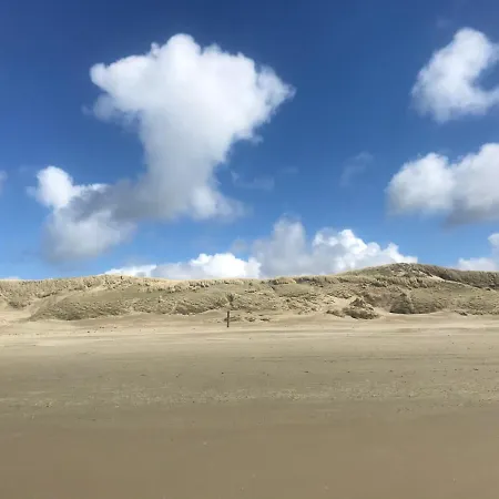 Bij De Zee Centre Of 10 Min From Beaches *