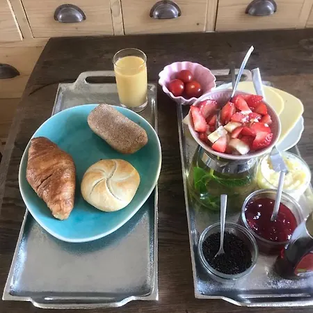 Bij De Zee Centre Of 10 Min From Beaches 民宿 朱丽安娜多普