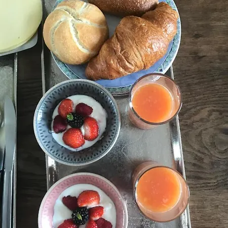 Bij De Zee Centre Of 10 Min From Beaches Habitación en casa particular Julianadorp