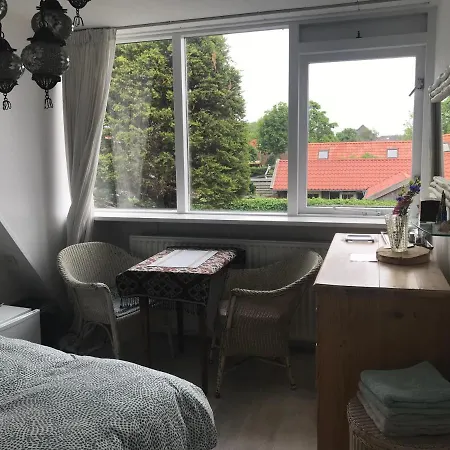 Habitación en casa particular Bij De Zee Centre Of 10 Min From Beaches *