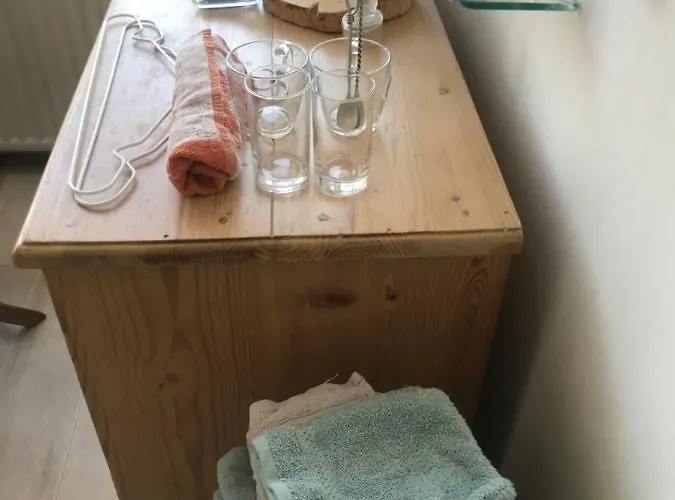 홈스테이 Bij De Zee Centre Of 10 Min From Beaches 줄리아나도르프