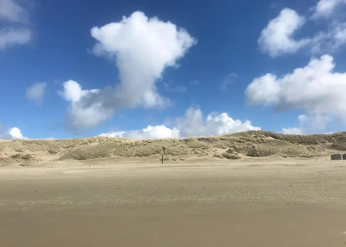 Bij De Zee Centre Of 10 Min From Beaches *