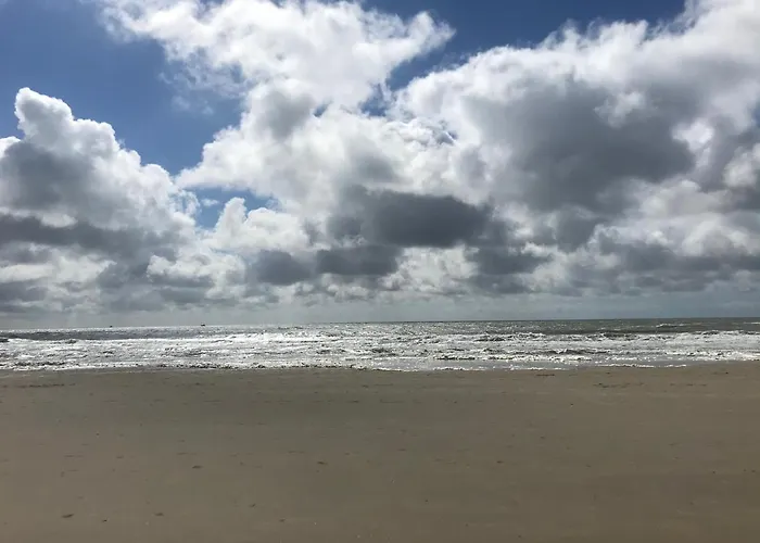 홈스테이 Bij De Zee Centre Of 10 Min From Beaches 줄리아나도르프