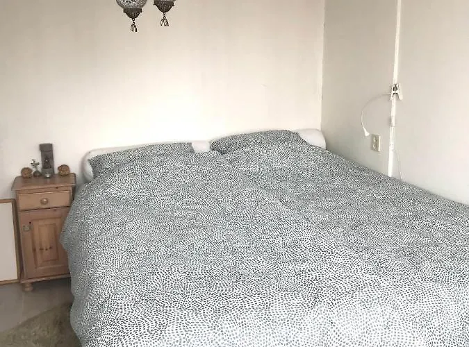 Bij De Zee Centre Of 10 Min From Beaches 줄리아나도르프